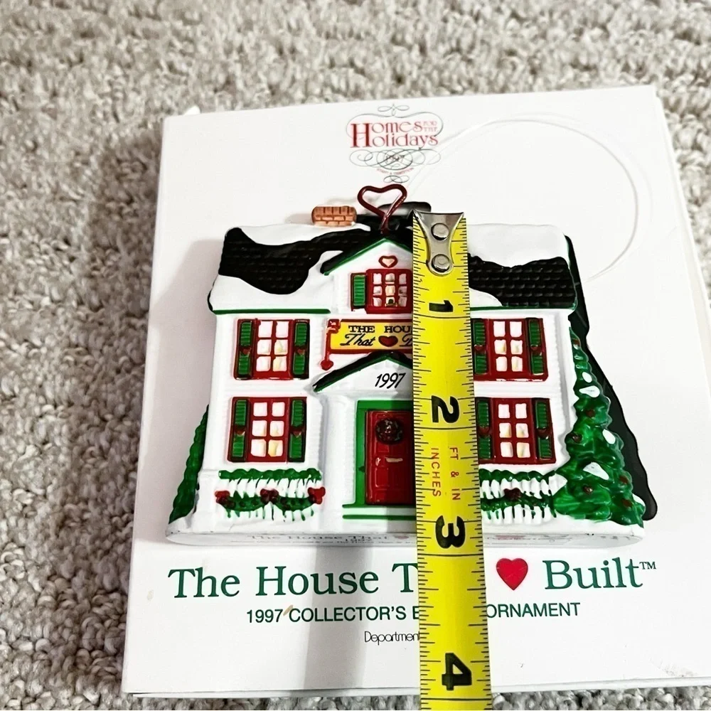 Dept 56 Ronald McDonald House Christmas Ornament The House That Love Built 1997